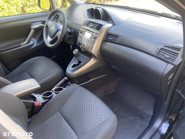 Toyota Verso 1.8 Prestige EU5 MS - 7