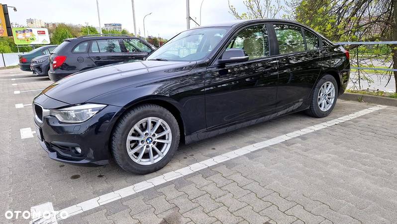 BMW Seria 3 318d Advantage - 19