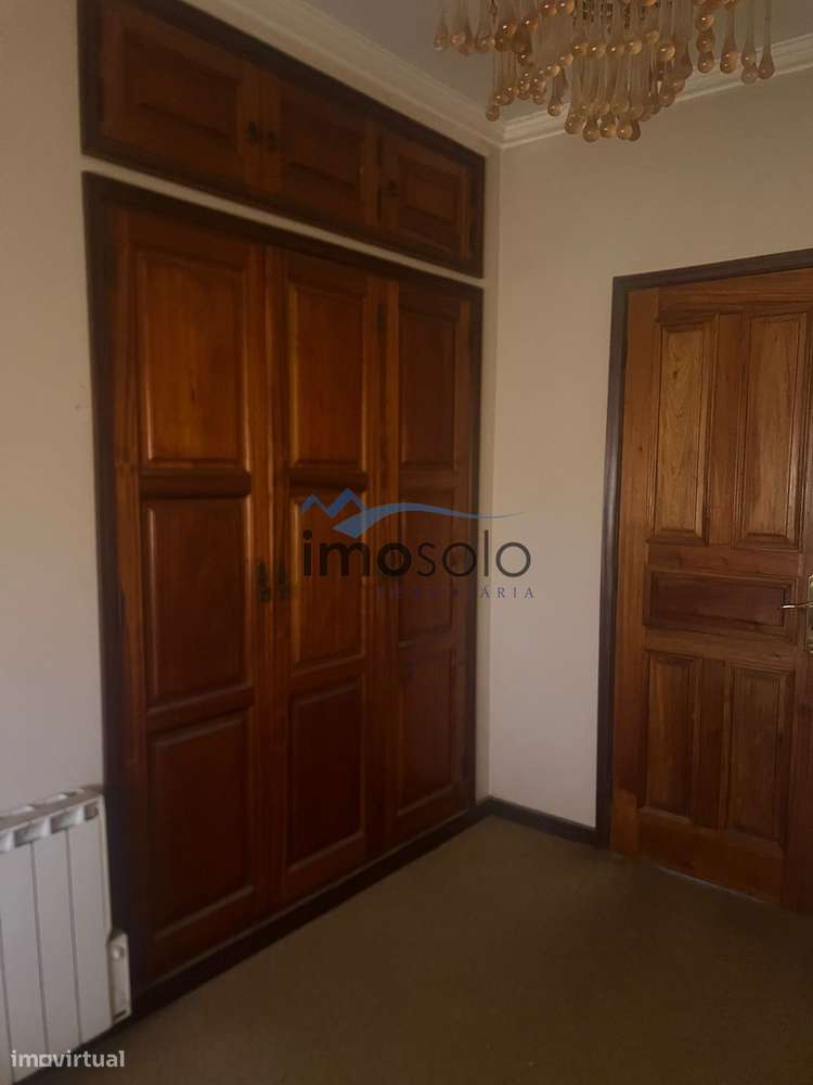 Moradia T6 em Palmaz, Oliveira de Azeméis-12