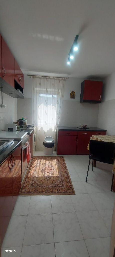 OCAZIE! Apartament 3 Camere la Direcția Vamală - Tomis III