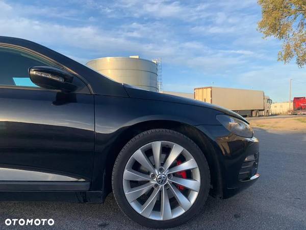 Volkswagen Scirocco 2.0 TSI DSG - 5