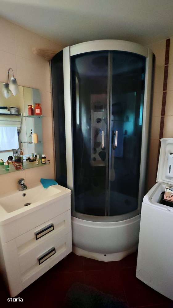 Apartament la casa+anexa gospodareasca,zona Blumana- Carierei.-13