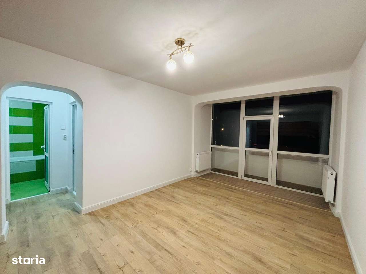 Apartament  2 camere, et.2,  Zona Imparatul Traian-4