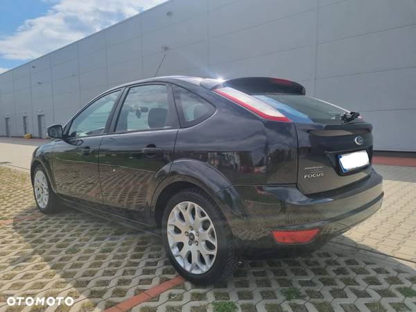 Ford Focus 1.6 Ti-VCT Sport - 4