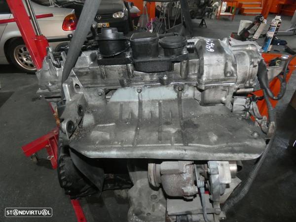 MOTOR MERCEDES W203 2.2 CDI COM REFERENCIA OM 643.963 - 1