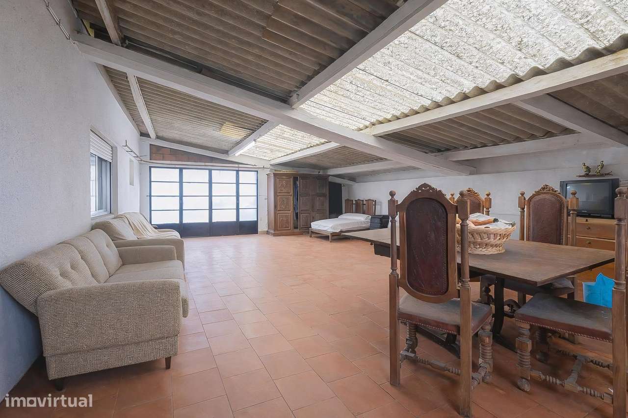 Moradia T8 na Póvoa do Varzim | Oportunidade de Investimento com...-10