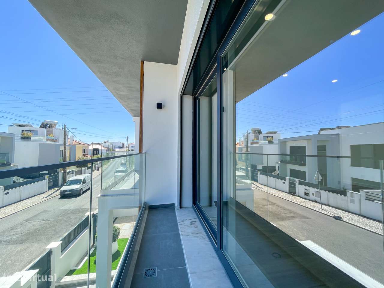 Moradia T4 com Piscina - Santa Iria de Azoia (Bairro da Salvação)-22