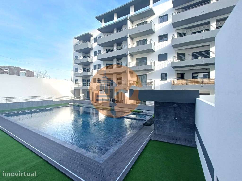 Apartamento T3 em Condomínio com Piscina e jardim novo a estrear!!! - Grande imagem: 3/28