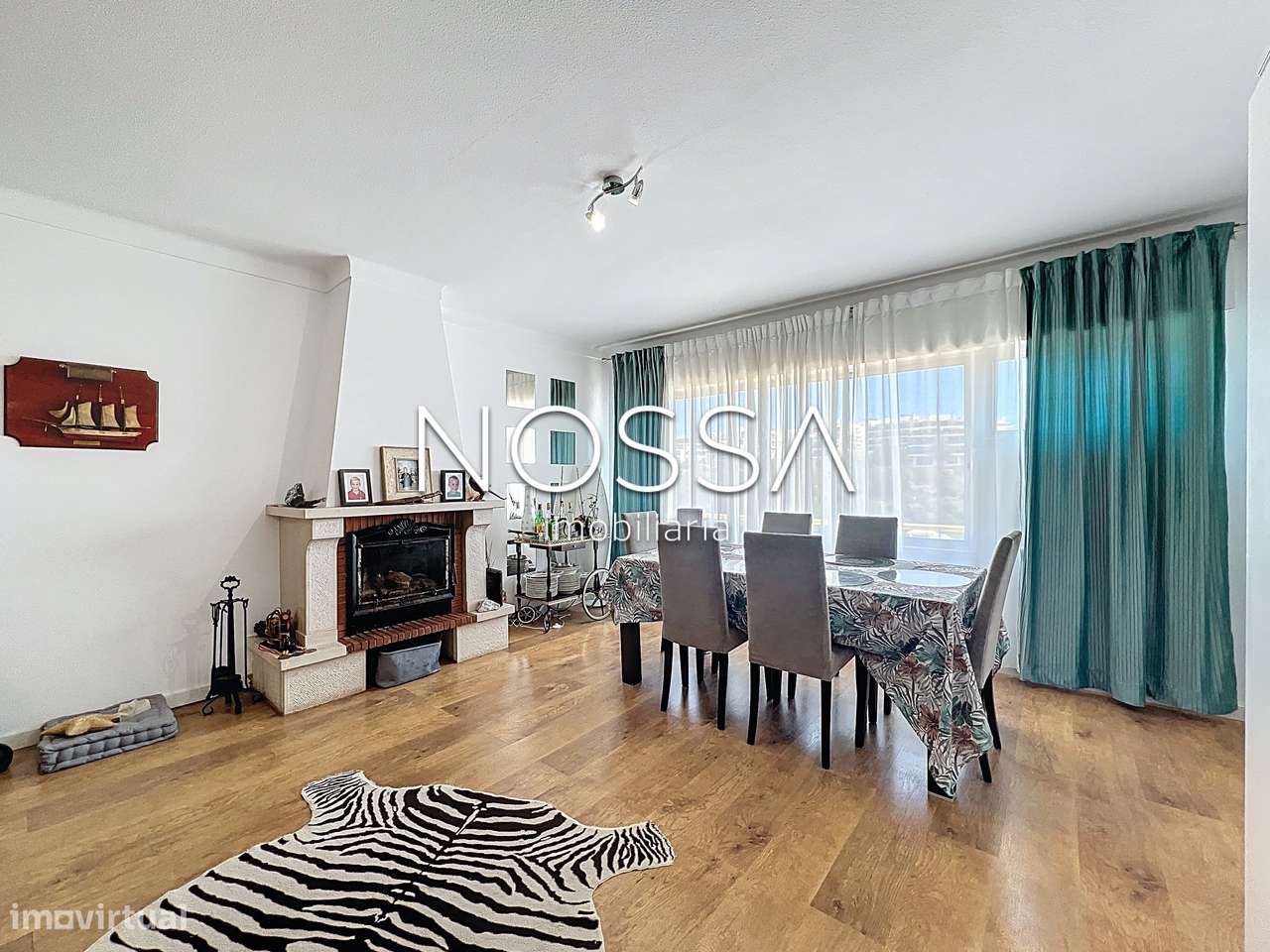 Moradia em Banda Remodelada com 4 Pisos em Oeiras - Grande imagem: 5/31