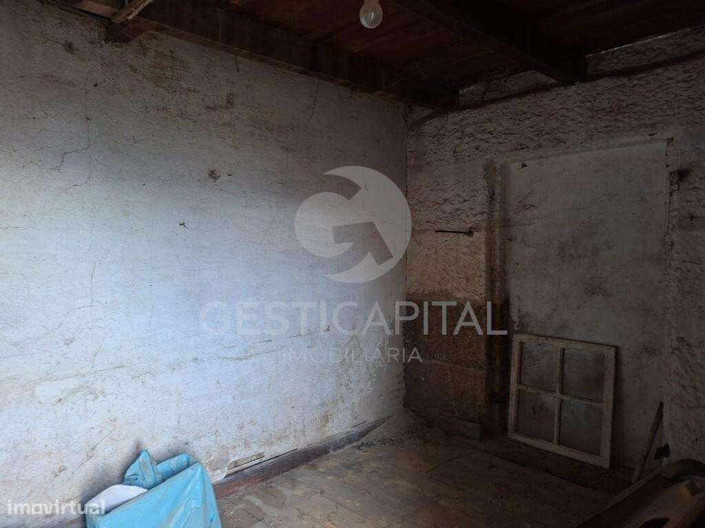 Moradia para reconstrução em São Tomé de Covelas, Baião-21