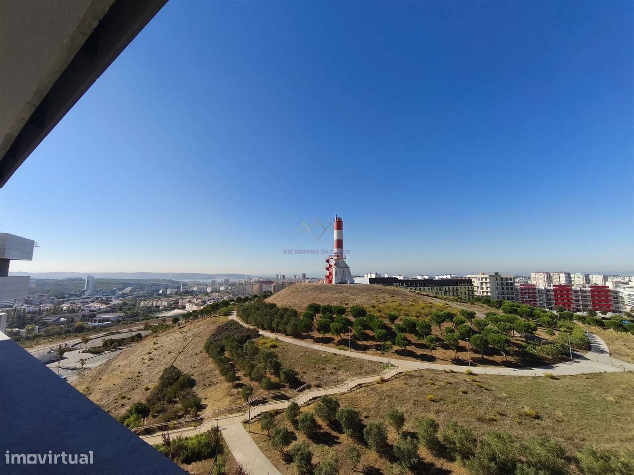 Penthouse T5 com varandas, 2 Garagens Box e Arrecadação, em Empreendim-55