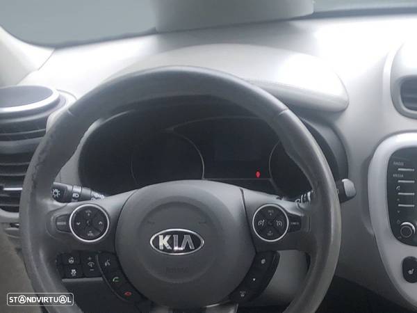 Kia e-Soul EV - 16