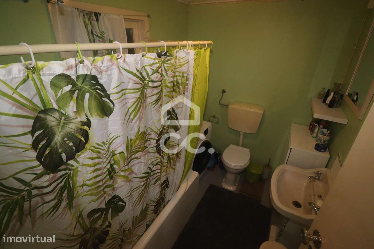 Moradia com 4+2 Quartos - Fenais da Ajuda - Ribeira Grande-10