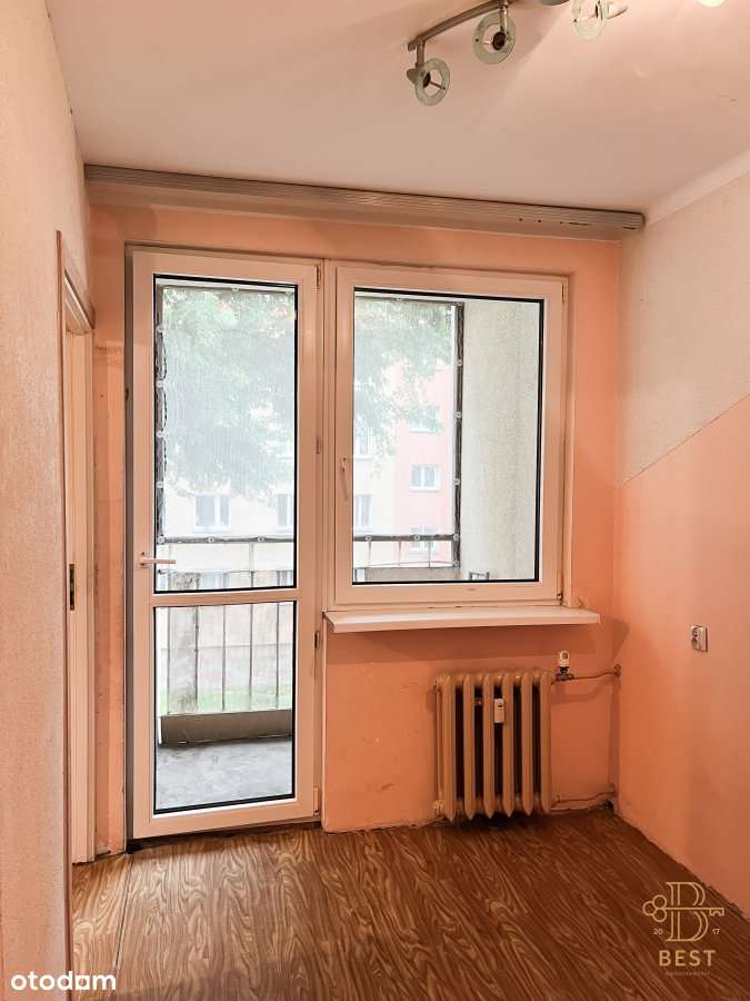 2/3 pok. II piętro do remontu Stare Miasto-8