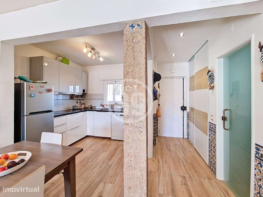 Apartamento com 1+1 quartos inserido num pequeno condomínio fechado...-5