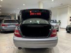 Mercedes-Benz Klasa C 220 CDI DPF Automatik BlueEFFICIENCY - 40