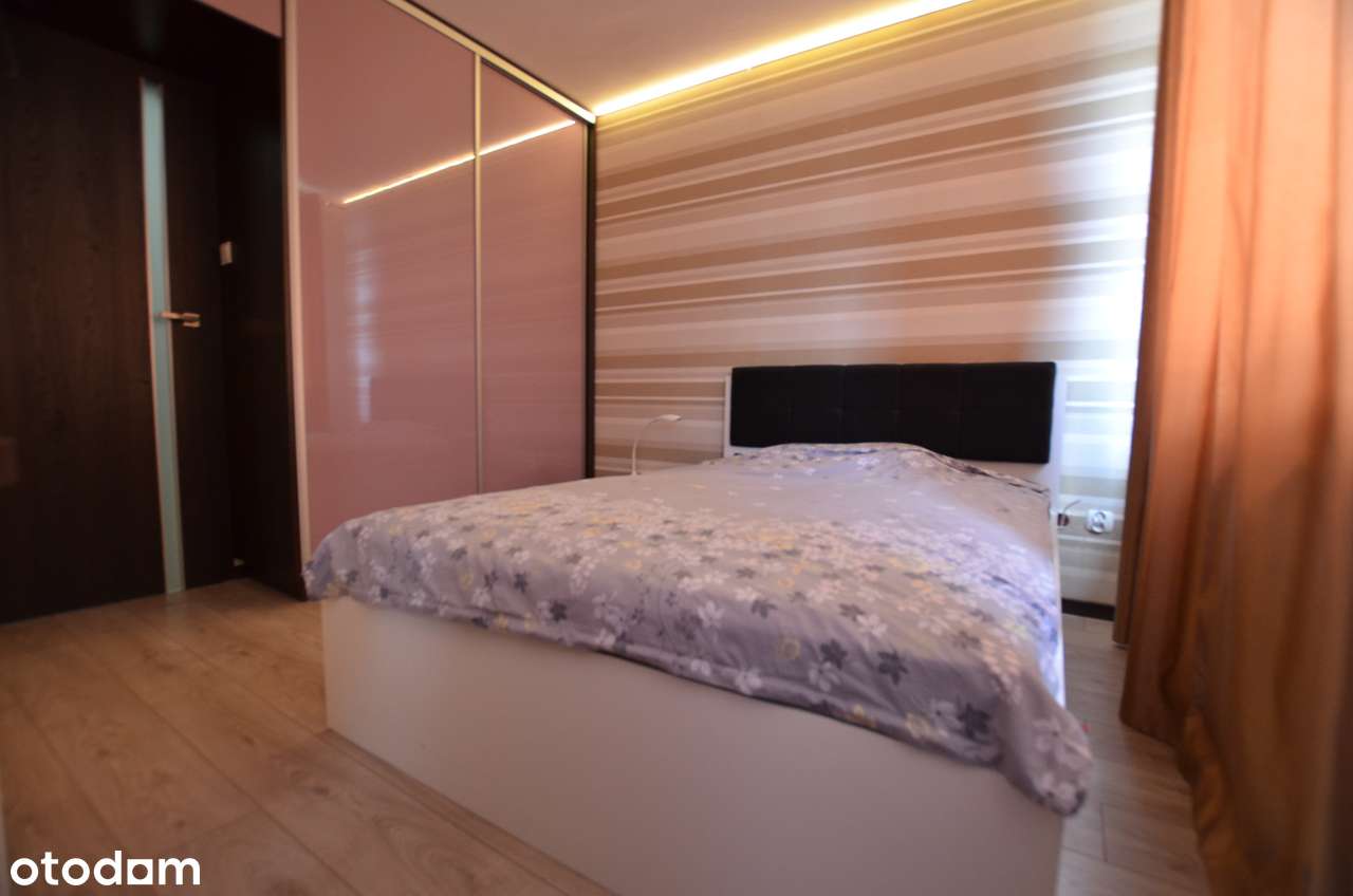 Przestronne mieszkanie na Zalesiu-8