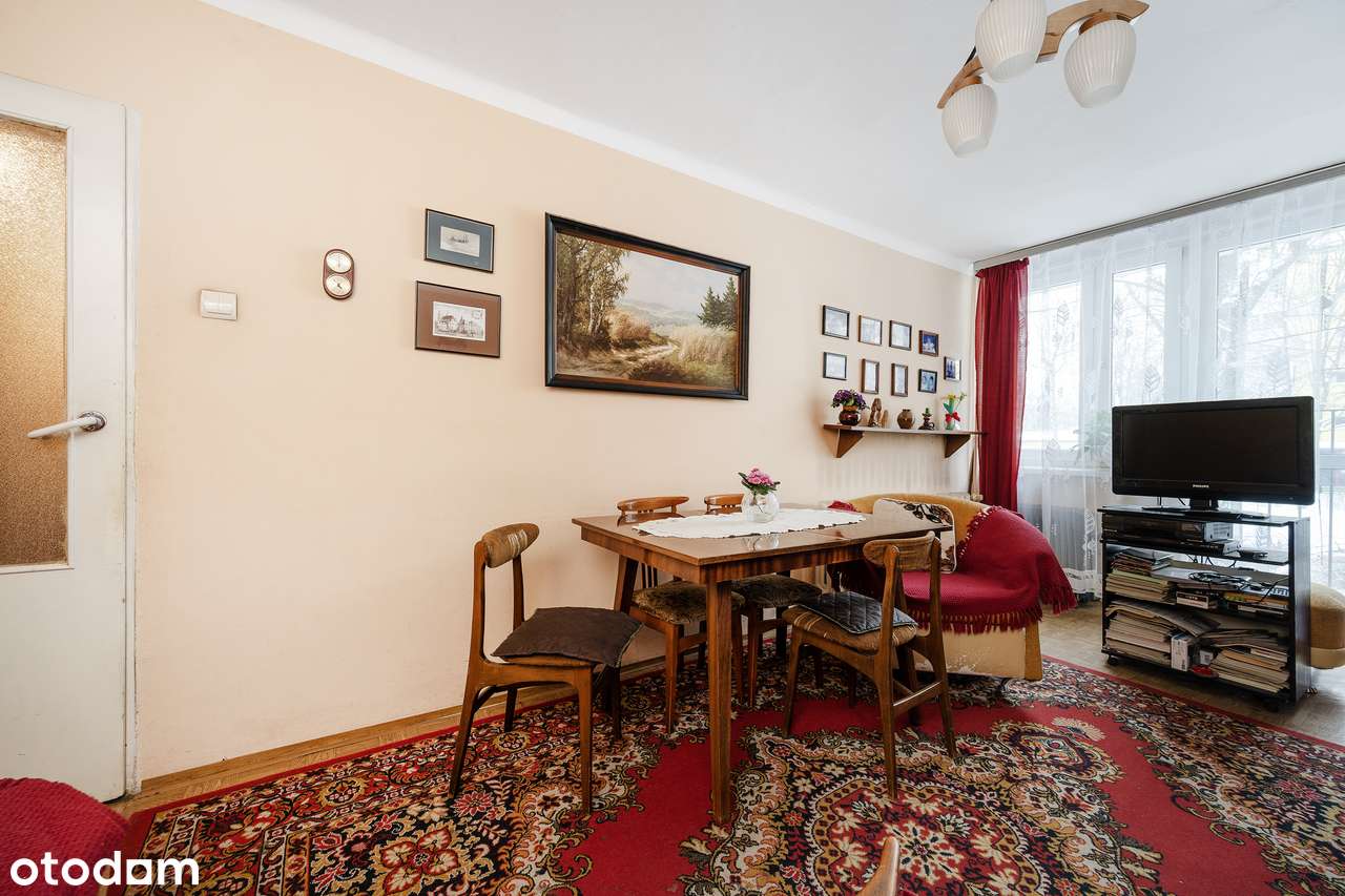 3 pokojowe mieszkanie na sprzedaż-0