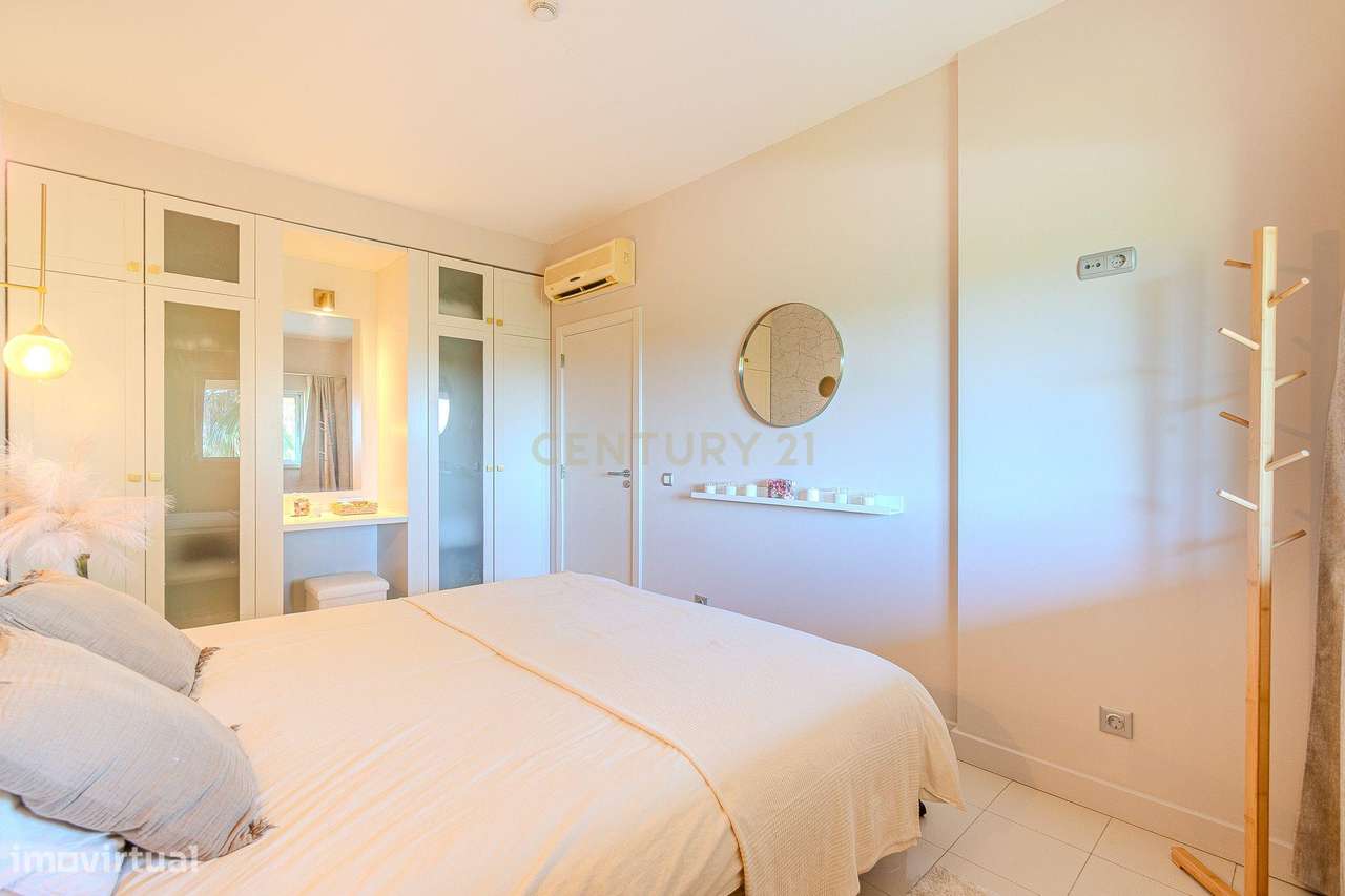 Apartamento T1 com Vista Mar e Piscina | Próximo da Praia - Grande imagem: 5/35