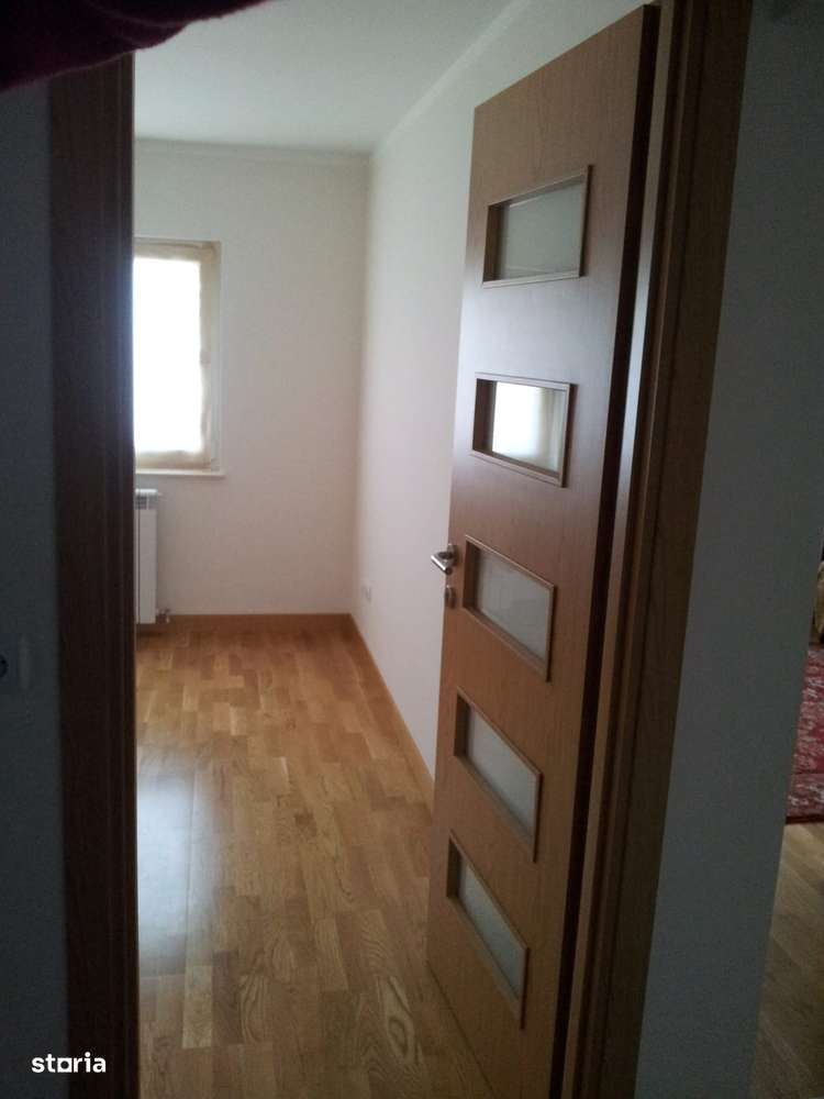 Apartament 3 camere decomandat-3