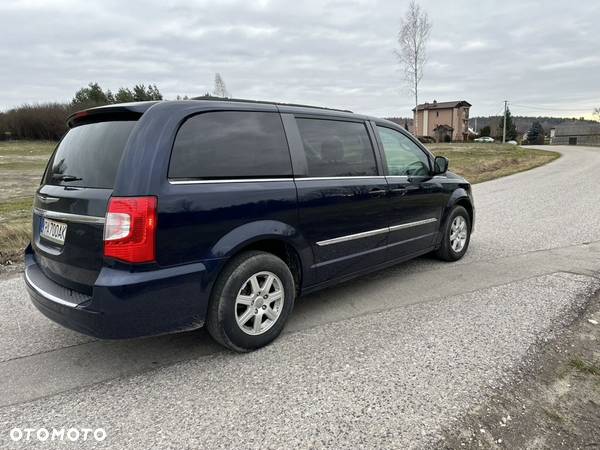 Chrysler Town & Country 3.6 Touring - 8