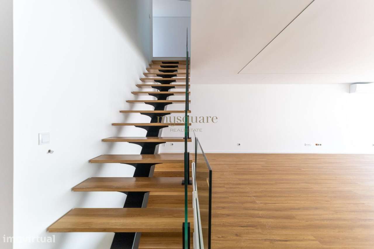 Moradia geminada T4 - Canidelo, Gaia-8