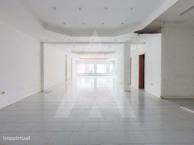 Loja para venda na zona das Barrocas, Aveiro - Grande imagem: 1/15