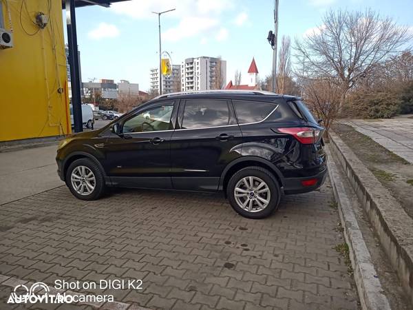 Ford Kuga - 5