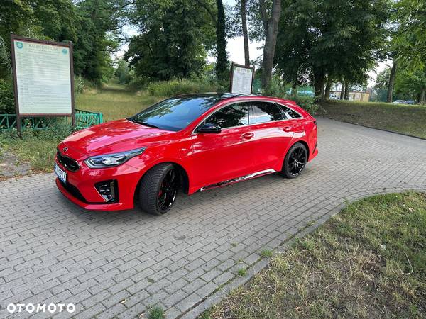 Kia Pro_cee'd ProCeed 1.6 T-GDI GT DCT - 18