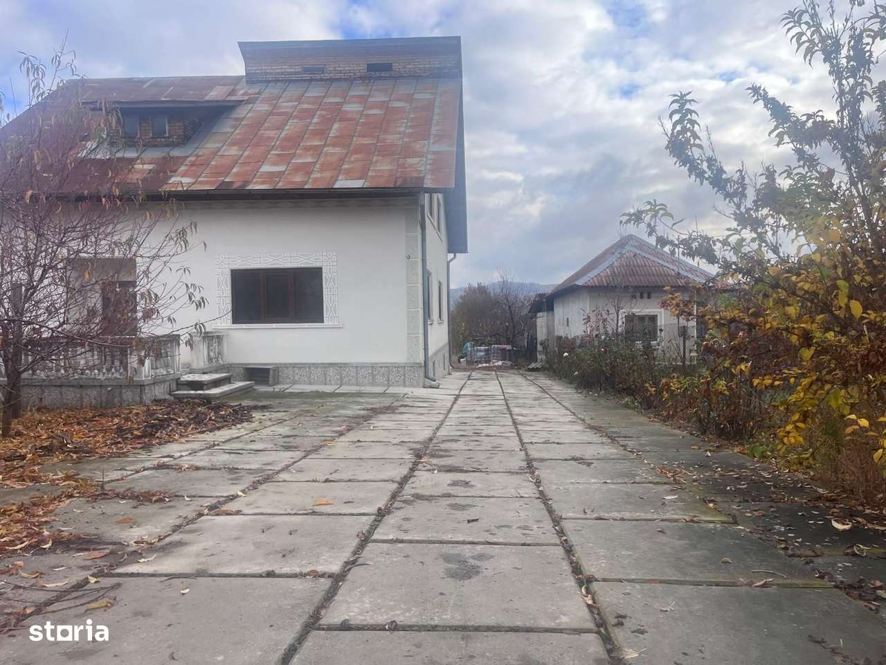 Vanzare casă spațioasă cu teren generos în Cândești Vale–jud Dambovita-17