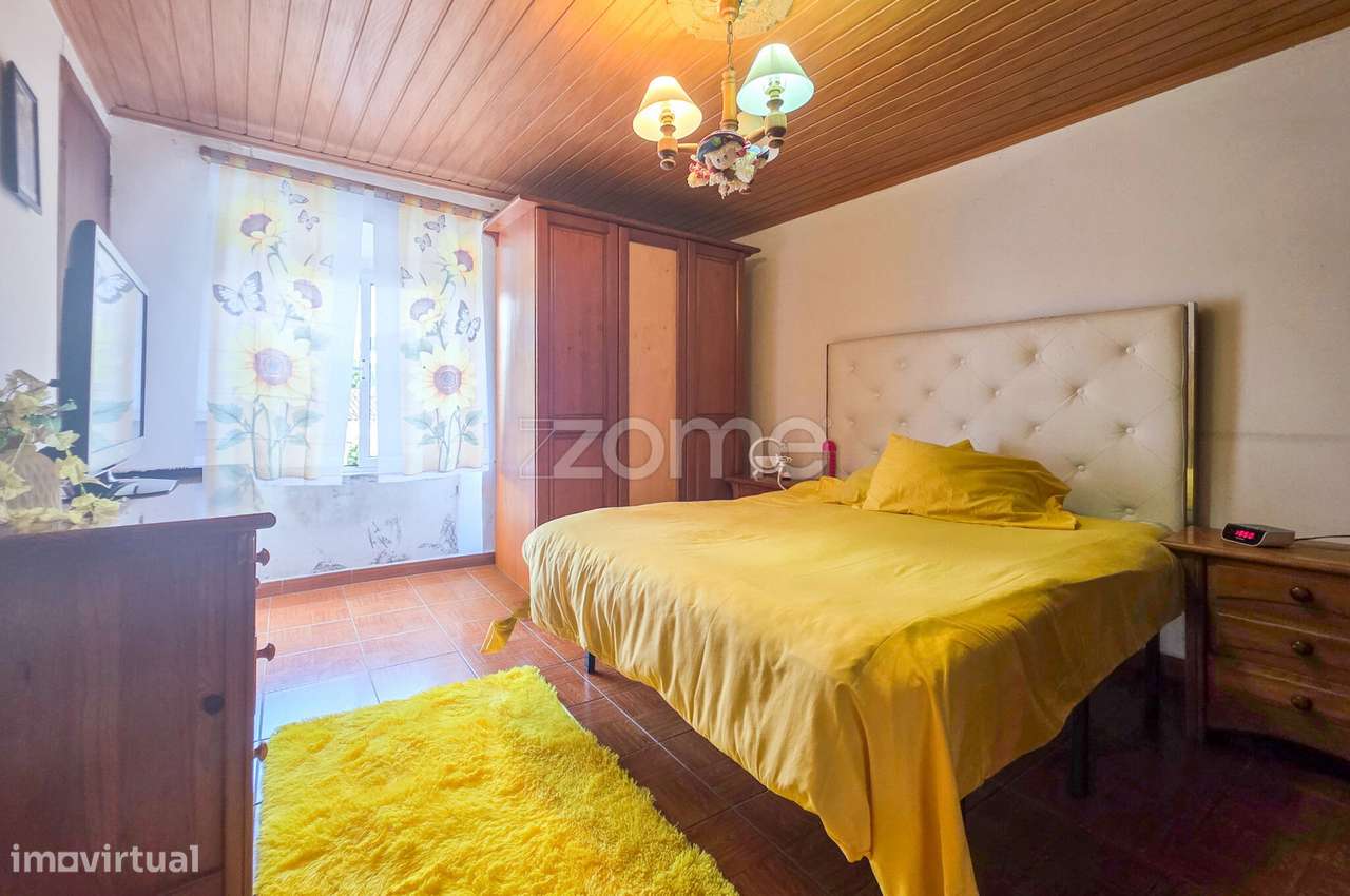 Moradia T3 em Santa Cruz, na Lagoa-5