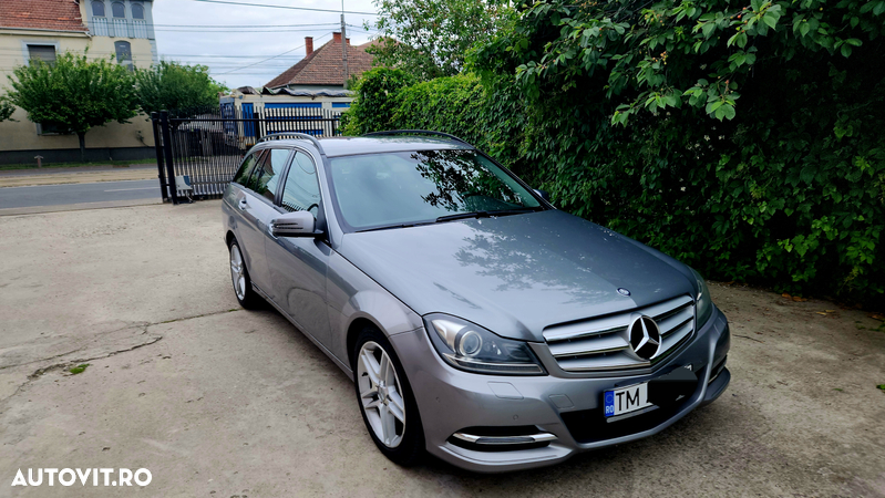 Mercedes-Benz C 220 d 4Matic T 7G-TRONIC Avantgarde - 2