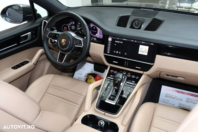 Porsche Cayenne E-Hybrid Tiptronic S Platinum Edition - 3