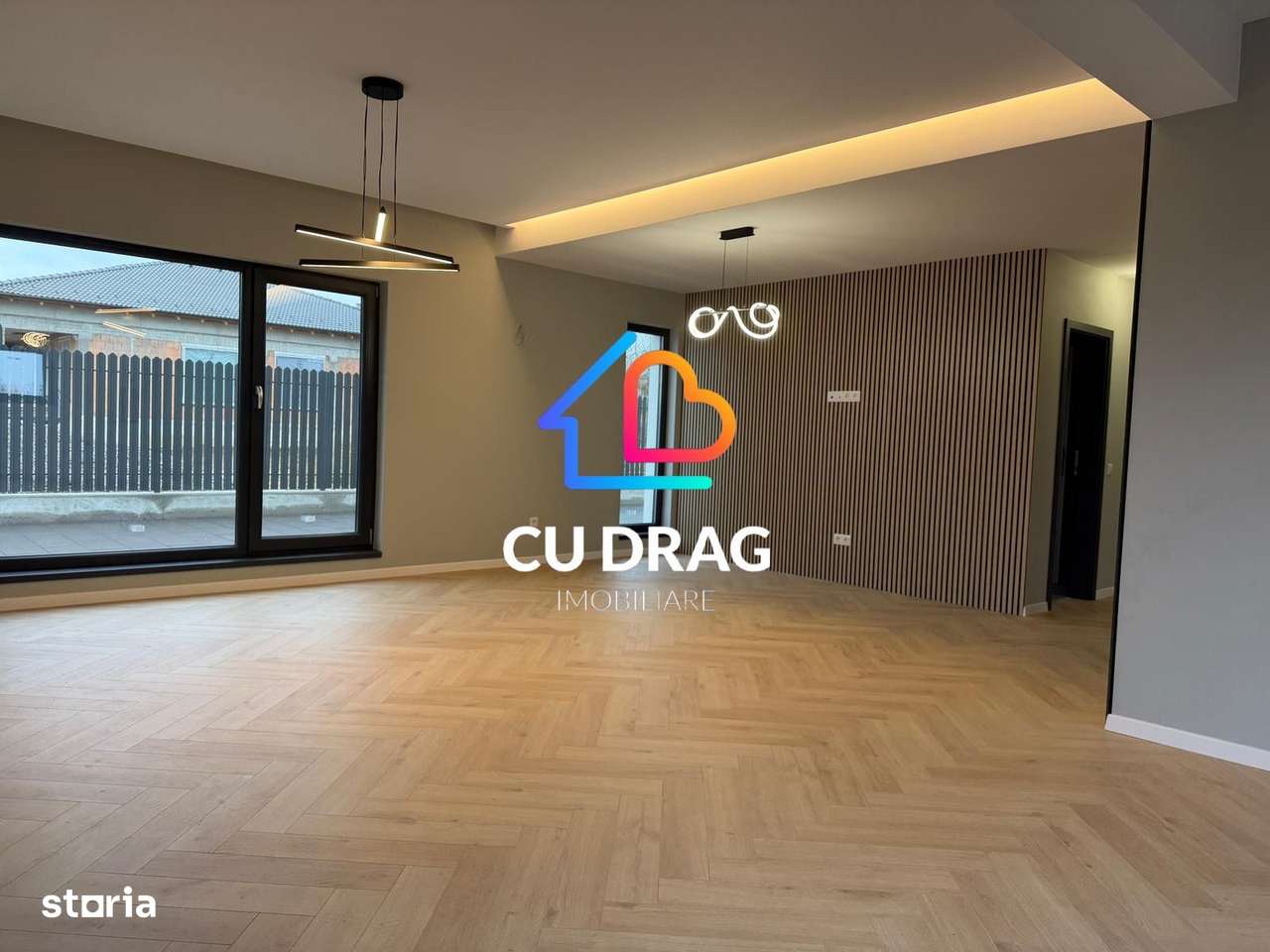 Lux si confort Apartament cu 200 mp de curte - Imagine principală: 3/8