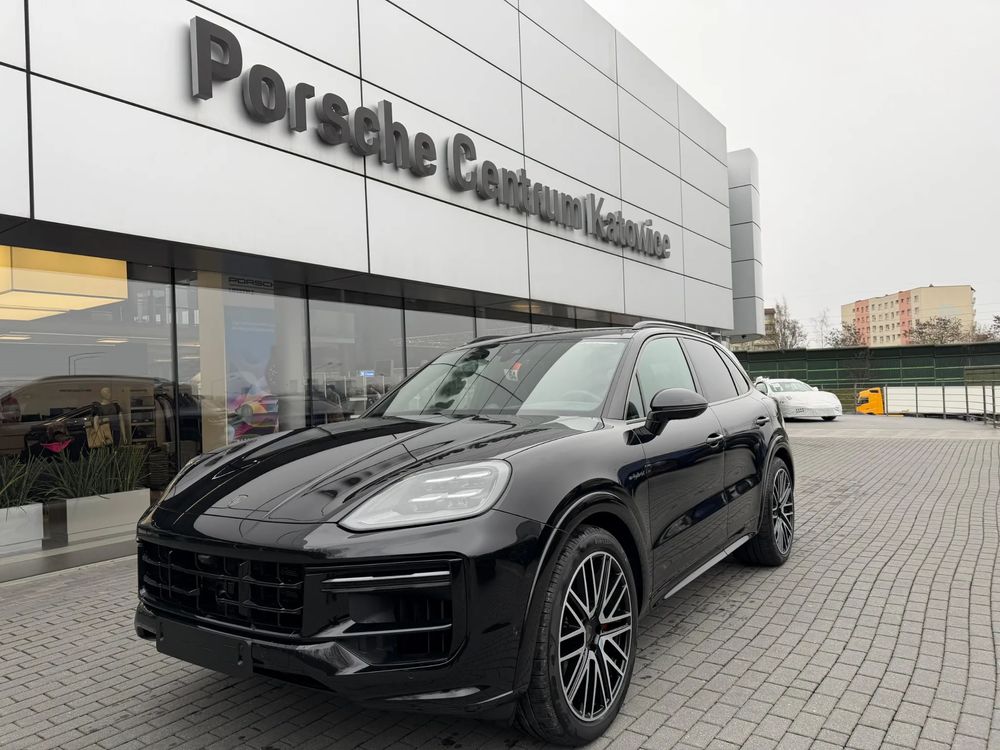 Porsche Cayenne III 2025