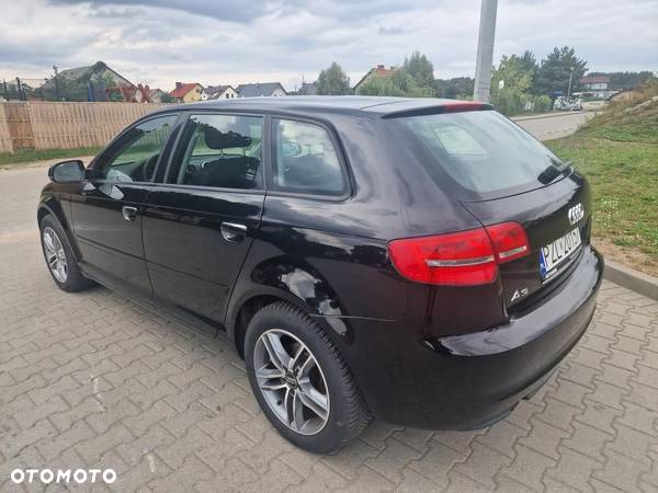 Audi A3 1.2 TFSI Attraction - 3