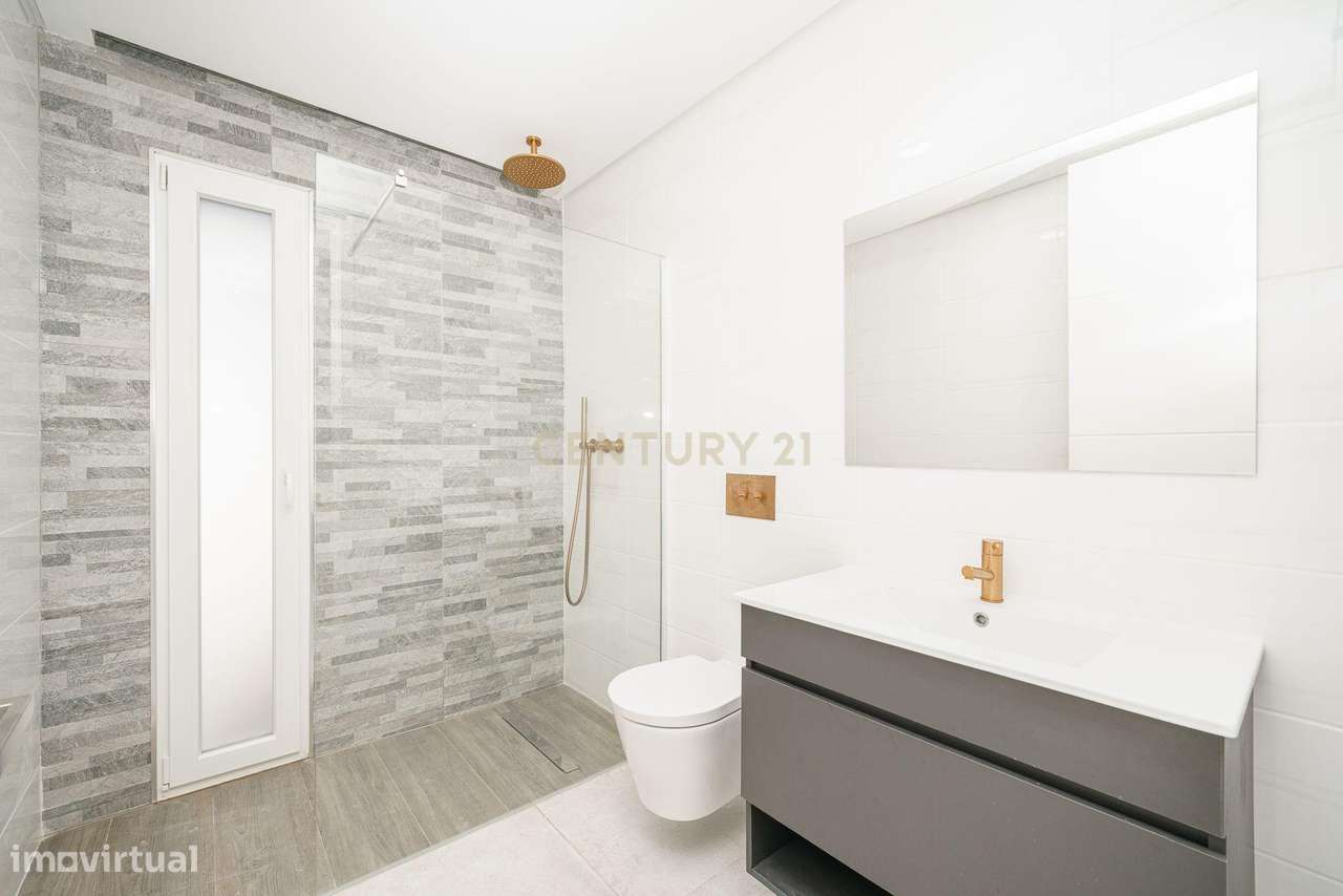 Moradia T3 Térrea a estrear com piscina e vista Serra-Setúbal-26