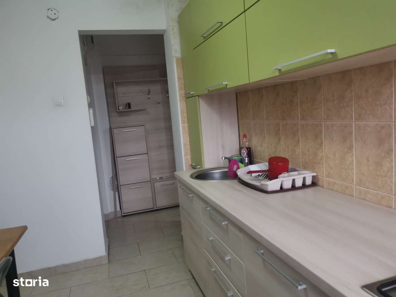 2 camere Fratii Golesti, etaj 1, finisaje medii, mobilat!-11