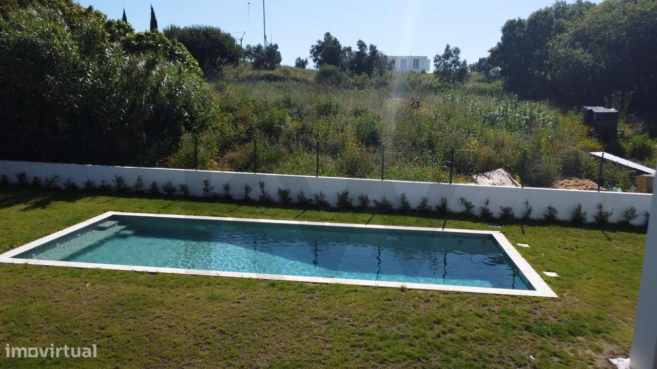 Moradia Contemporânea T5 no Oeiras Golf & Residence-39