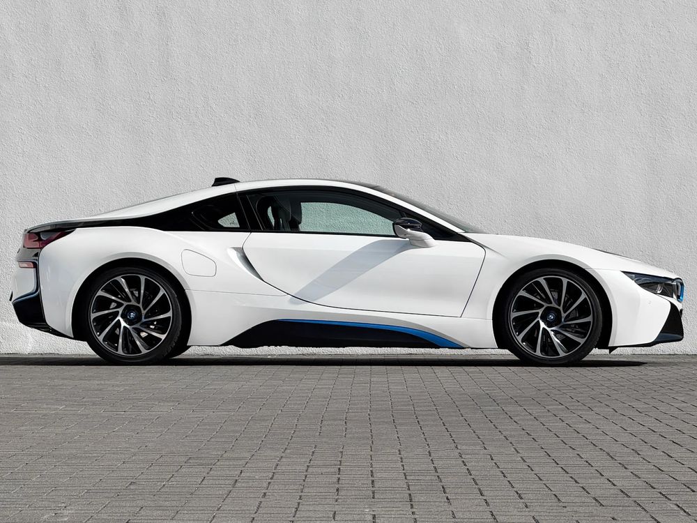 BMW I8 1.5 Hybryda 362 KM — zdjęcie 4