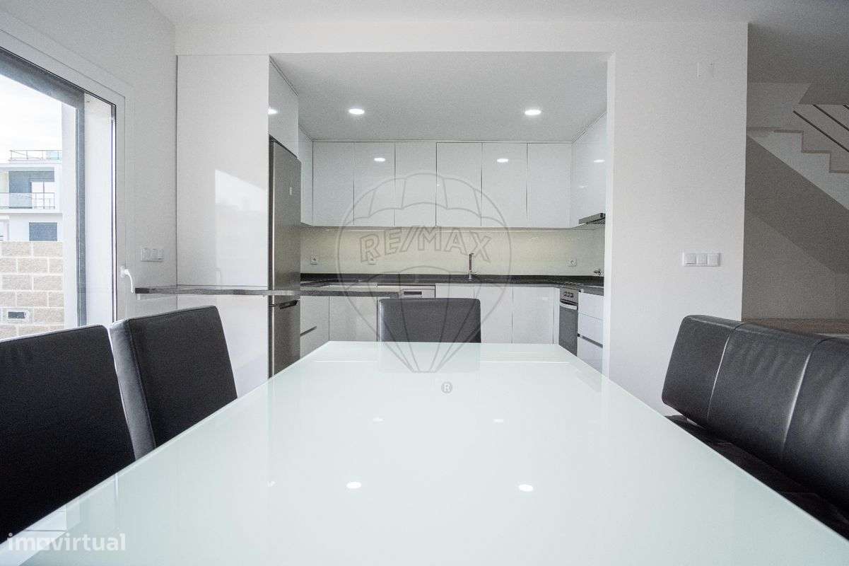 Moradia T4 para venda - Grande imagem: 4/49