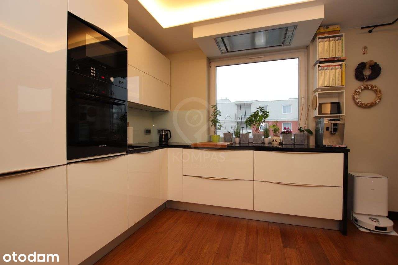 Premium 3 pok. z 2014 roku z Mp widok na park-7