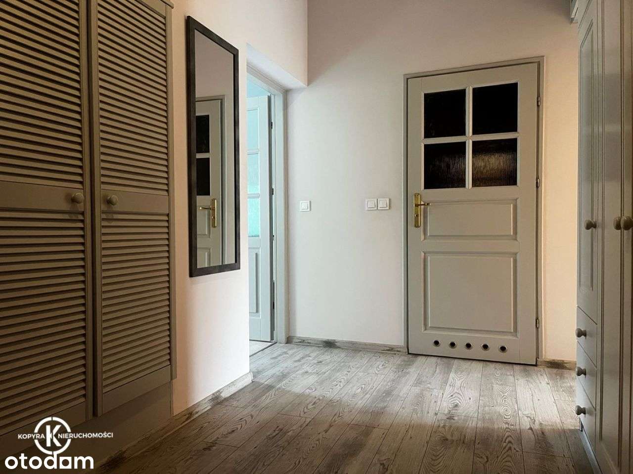 Na sprzedaż 2-pokojowe mieszkanie Ip+m. postojowe-7