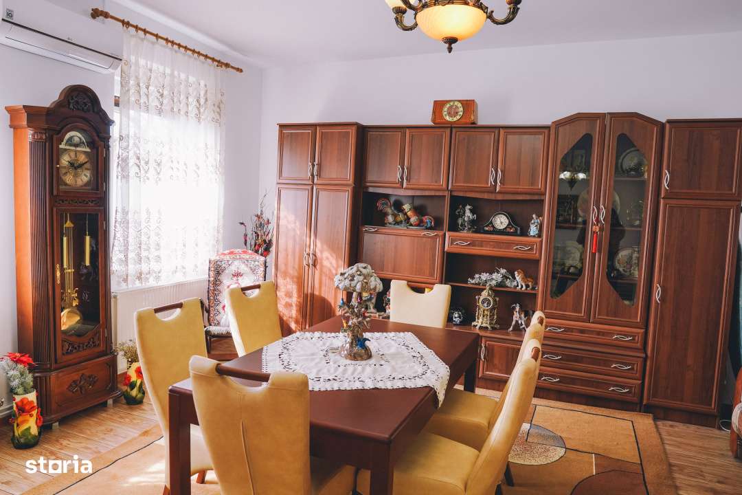 Casa renovata integral 4 camere + garaj | Piata Cluj, Str. Paris, Sibi-9