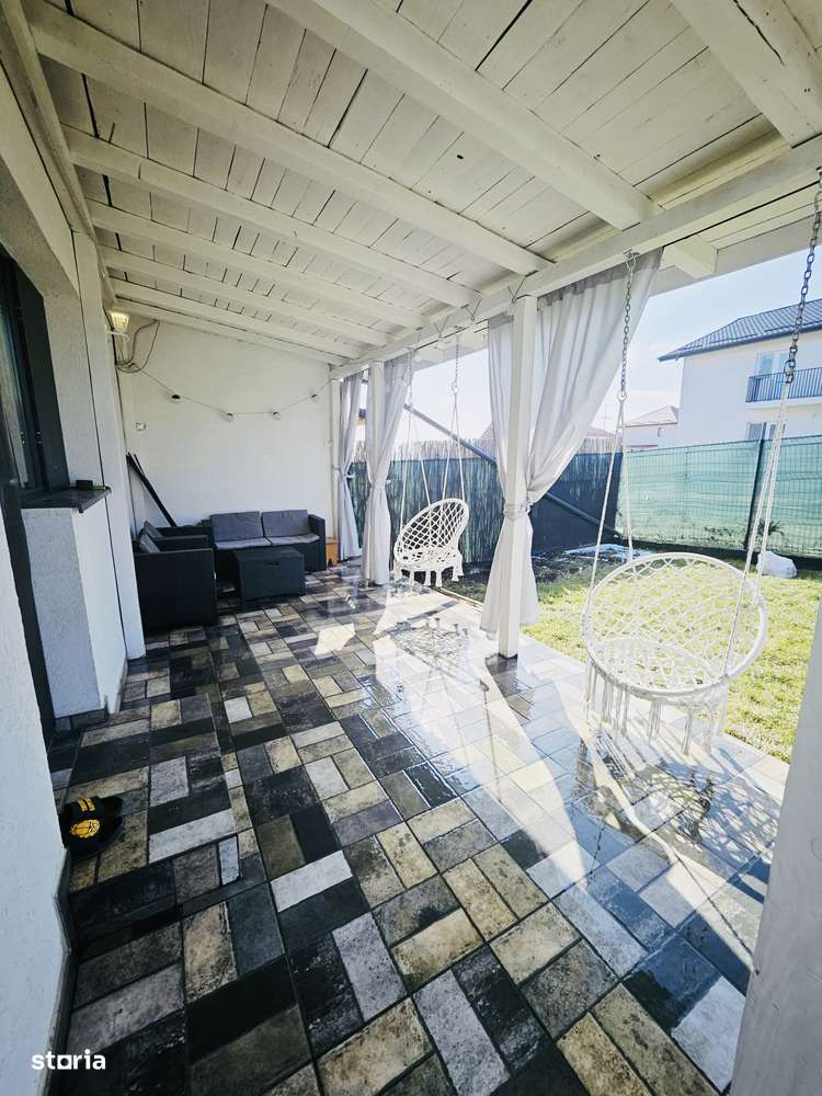 Casa de vanzare tip duplex Miroslava Family Market-7