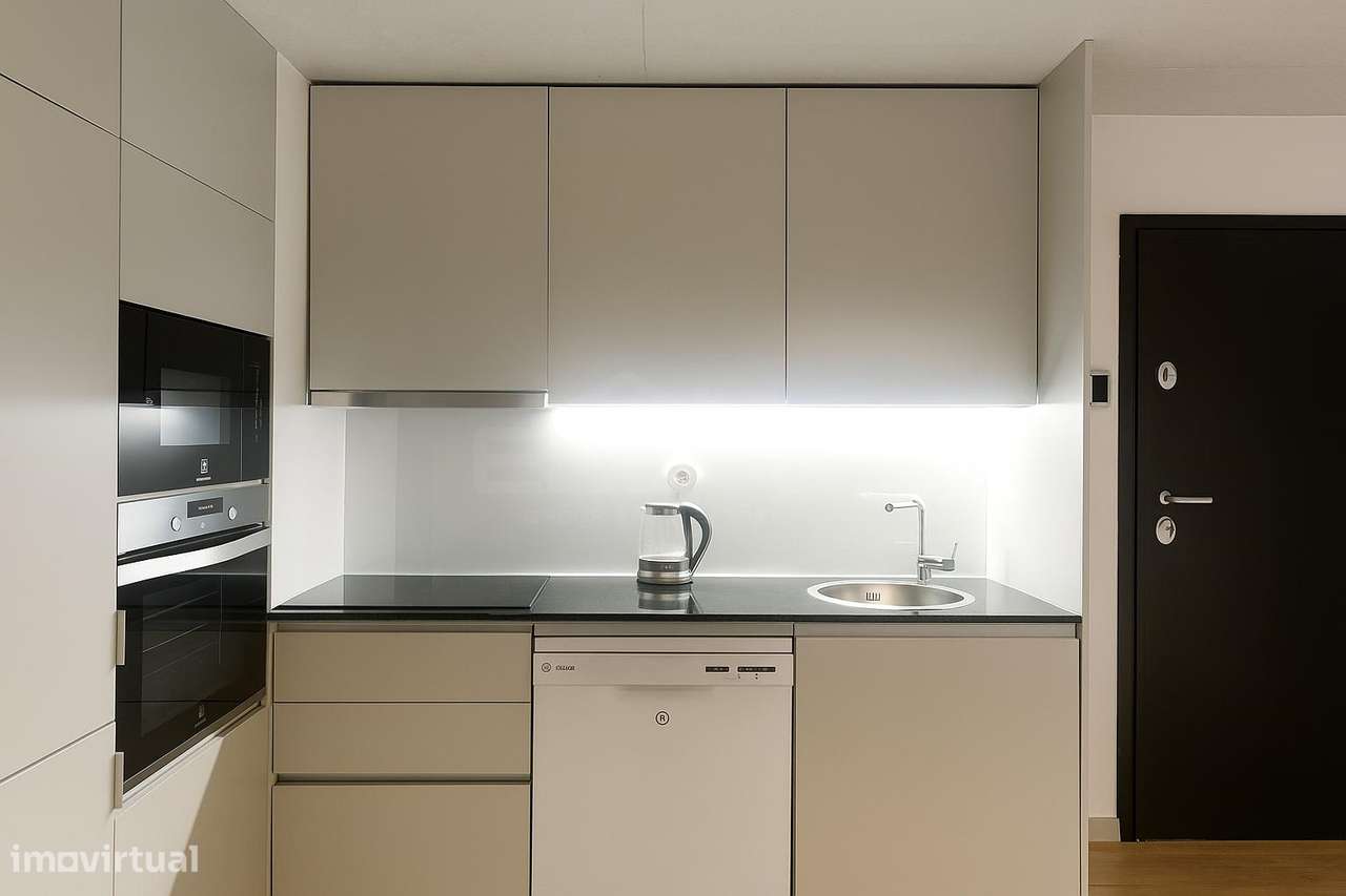 T1 Como Novo Condominio Fechado Oliveira Douro-1