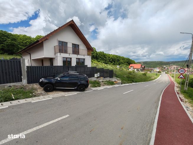 Casă individuală în localitatea Chinteni-1