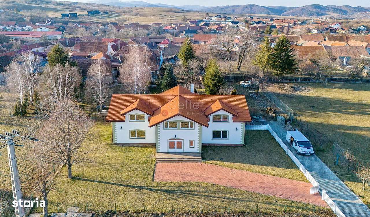 Casa in complex modern - C8 - Imagine principală: 3/20