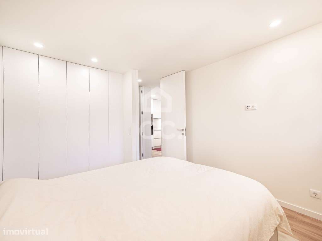 Apartamento T1, semi-novo, para venda-7