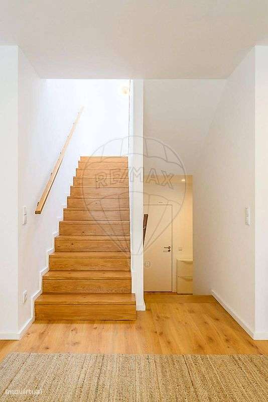 Moradia T5 para venda-26